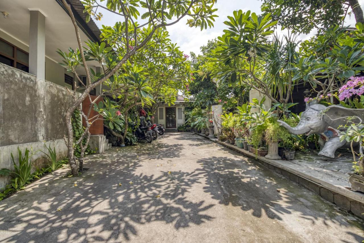 Reddoorz Hostel Near Adisucipto Airport Yogyakarta Kalasan Εξωτερικό φωτογραφία